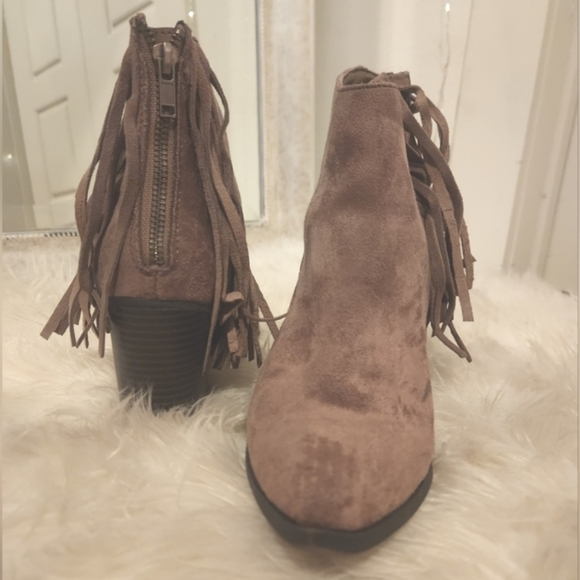 ❌️SOLD❌️ - Picture 2 of 4